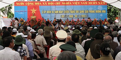 Lễ  kỷ niệm 45 năm ngày chiến thắng Khe Sanh, giải phóng Hương Hóa - ảnh 1